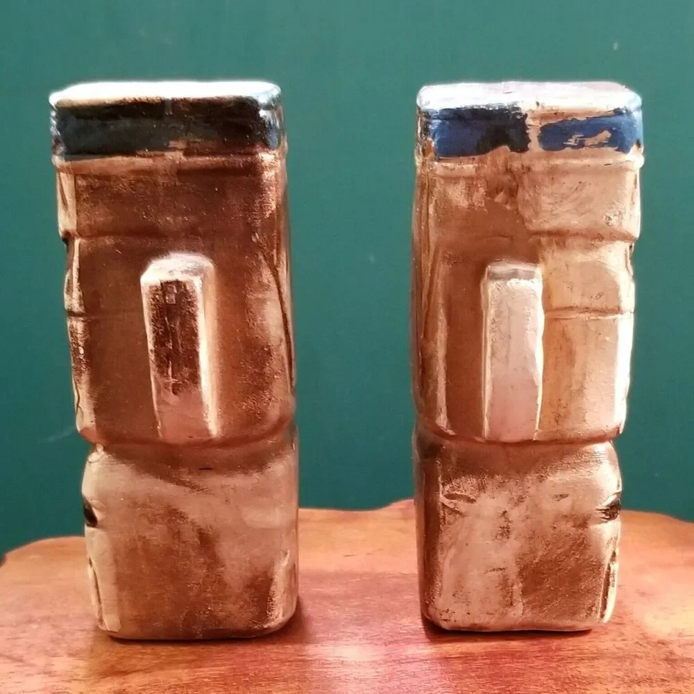 Mid Century Native American Totem Pole Ceramic Salt & Pepper Shakers 3.75